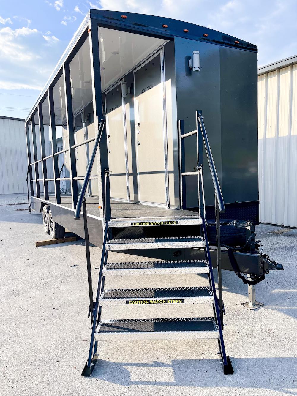 Sapphire Series Outside 4